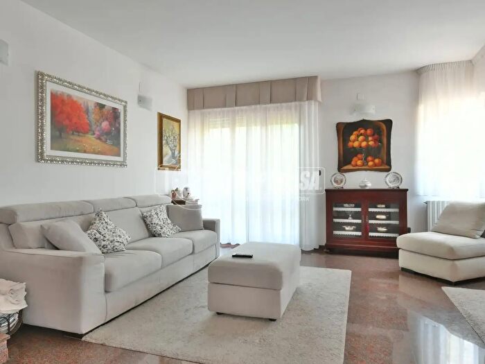 Appartamento in vendita in Via Loreto, Ascoli Piceno