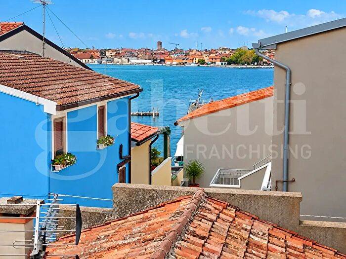 Casa con 6 locali in vendita in Sottomarina Via Sottomarina, Chioggia