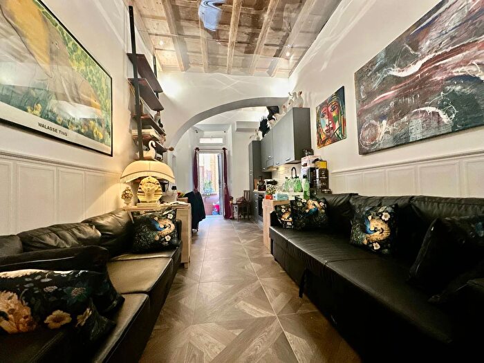 Appartamento quadrilocale in vendita in Via Carlo Alberto, Roma