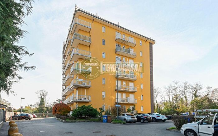 Appartamento bilocale in vendita in Via Ludovico Ariosto, Vimercate