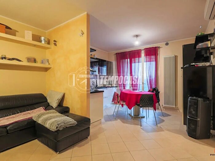 Appartamento quadrilocale in vendita in Via Tavoleto, Misano Adriatico