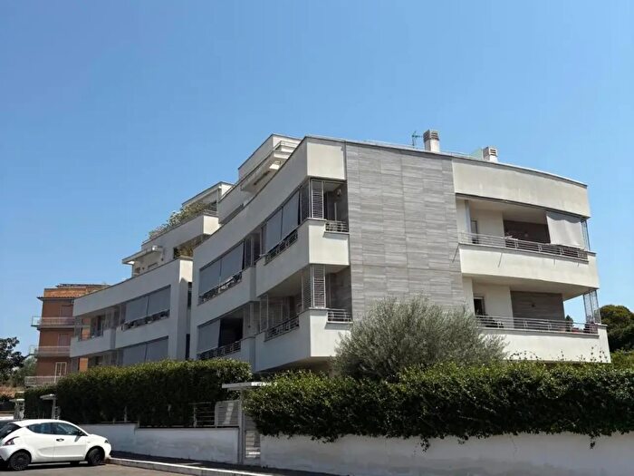 Appartamento bilocale in vendita in Via Emidio Tassi, Roma
