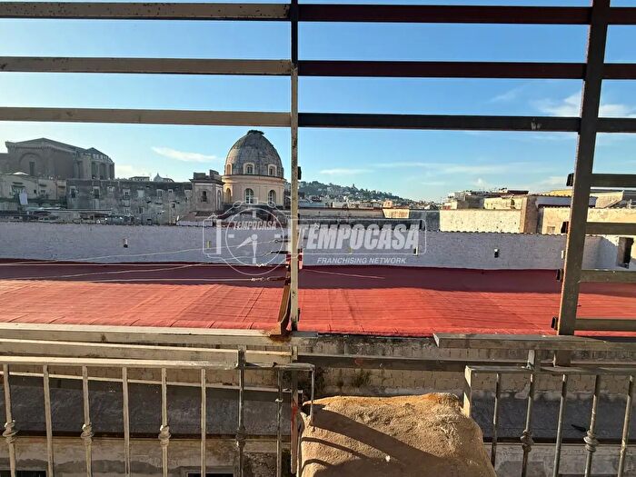 Appartamento bilocale in vendita in Vico della Pace, Napoli
