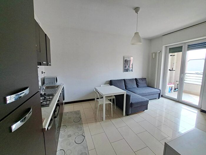 Appartamento bilocale in affitto in Milano MM Villa San Giovanni Via Soffredini, Milano