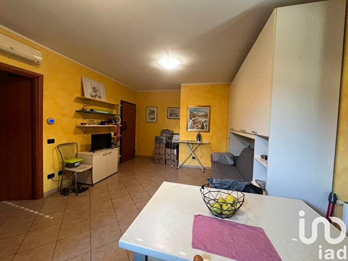 Appartamento monolocale in vendita in Via Roma, Poggio Rusco