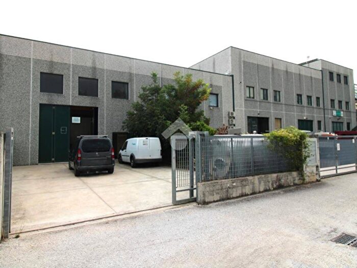 Casa monolocale in affitto in Via Giorgio Perlasca, Pesco Farese, Ripalimosani