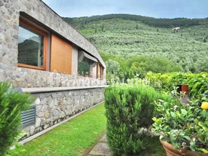 Casa con 6 locali in vendita in Piazza Giuseppe Garibaldi, Buti