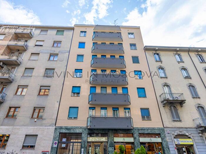 Appartamento bilocale in affitto in Via Leone Tolstoj, Giambellino, Milano