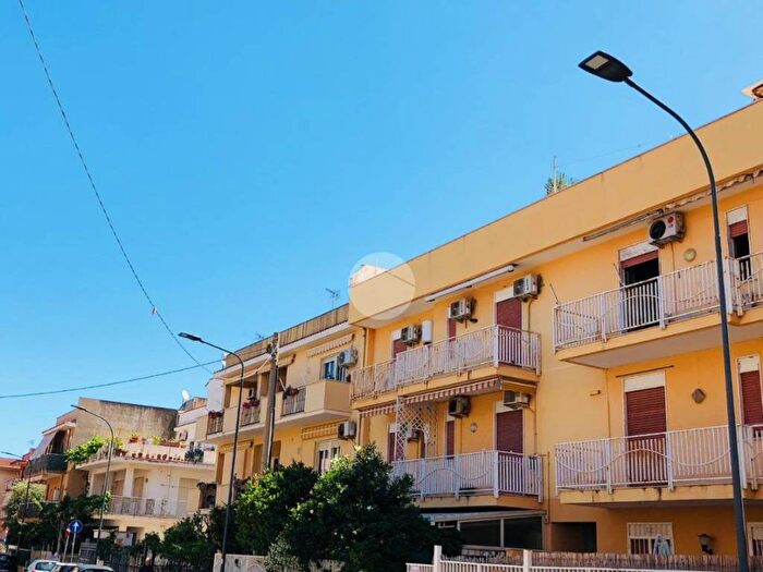 Appartamento trilocale in affitto in Via giuseppe garibaldi, Isola delle Femmine