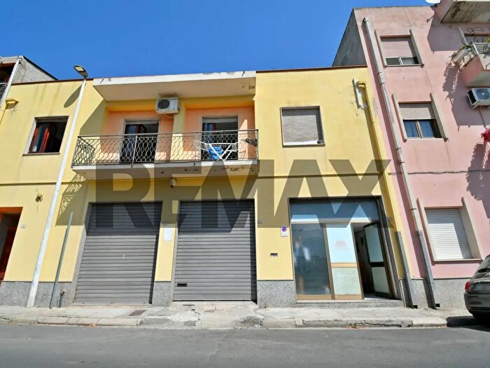 Appartamento quadrilocale in vendita in Via Panzini, Quartu Sant'Elena