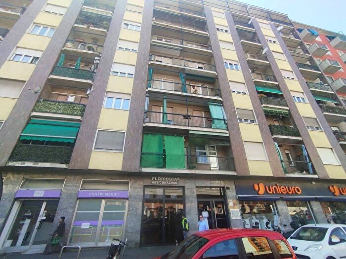 Appartamento monolocale in affitto in Viale Lucania, Corvetto, Milano