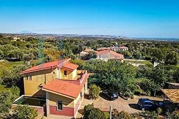 Casa in vendita in Canicattini Bagni, Giarratana