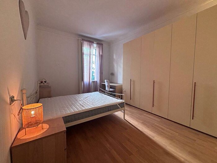 Appartamento trilocale in affitto in Via Antonio Tantardini, Corso San Gottardo, Milano