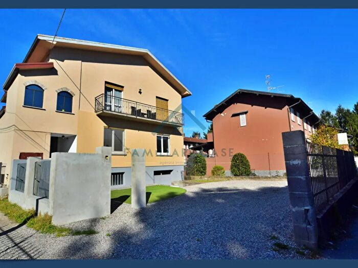 Case in Vendita e in Affitto - 3