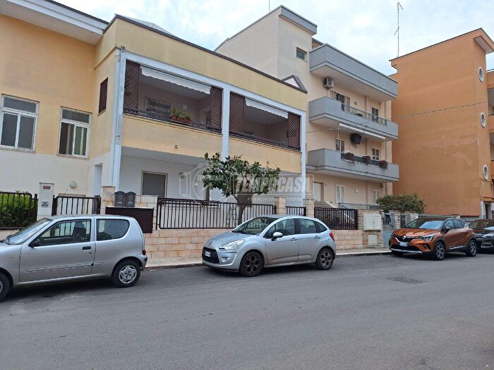 Appartamento quadrilocale in vendita in Via Pietà, Casamassima