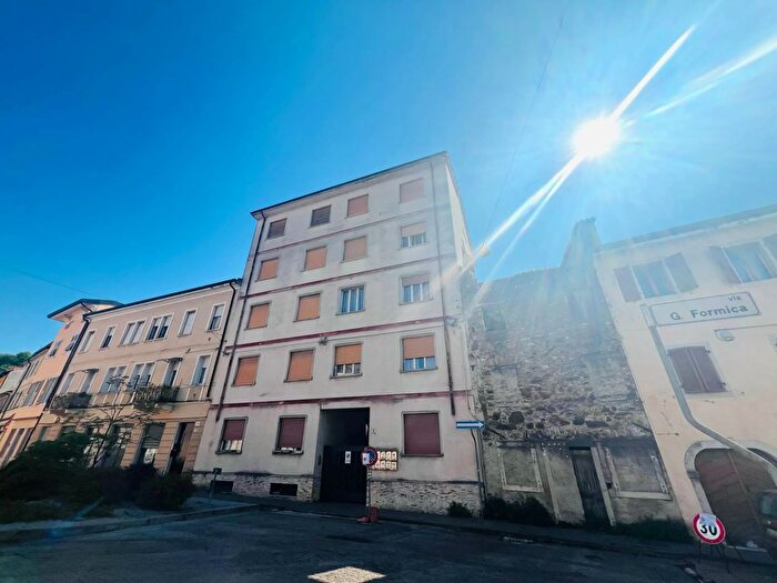 Appartamento con 5 locali in vendita in Gorizia Via Formica, Gorizia