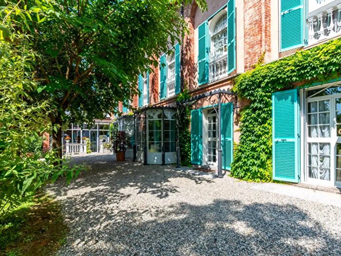 Casa con 10 locali in vendita in Via Asti, Tonco