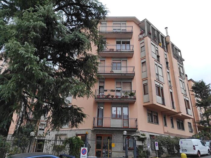 Appartamento monolocale in affitto in Via Francesco Baracca, Corridoni, Bergamo