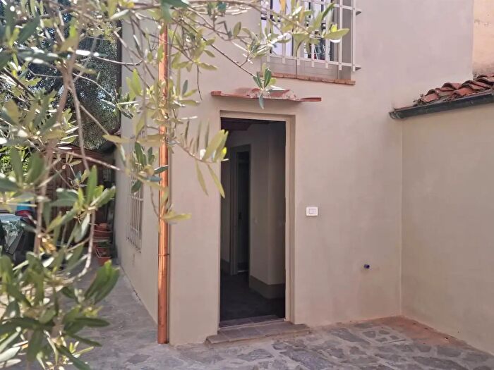 Appartamento bilocale in vendita in Sesto Fiorentino