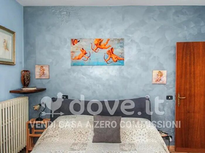 Appartamento trilocale in vendita in Via Alcide De Gasperi, Castiglione Del Lago