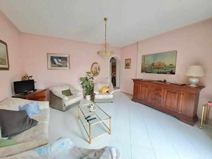 Casa con 5 locali in vendita in Cerreto Guidi