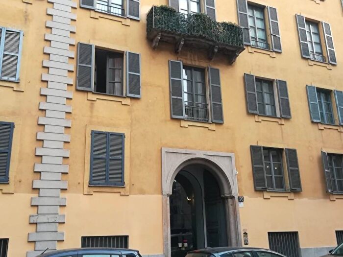 Appartamento bilocale in affitto in Via San Vito, Carrobbio, Milano