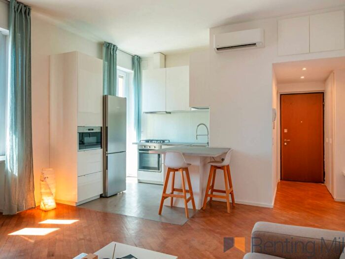 Appartamento bilocale in affitto in Via Spezia, Famagosta, Milano