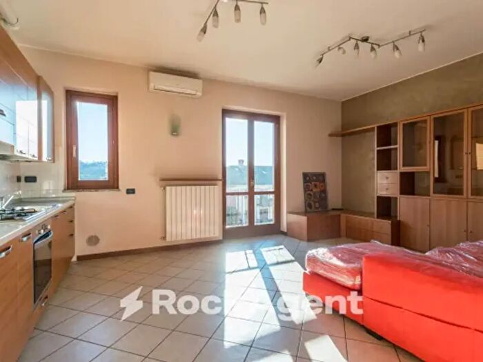 Appartamento trilocale in vendita in Via Cà dè Magn, Sorisole