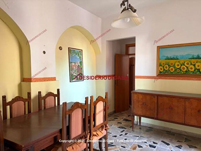 Appartamento quadrilocale in vendita in Via Medici, SantAgata Di Militello