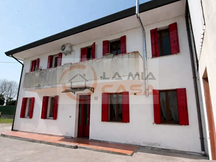 Casa trilocale in vendita in Via San Fidenzio Polverara, Polverara