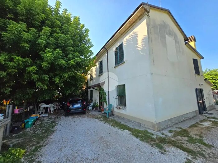 Casa quadrilocale in vendita in Via Erbosa, Sant'Agata Sul Santerno