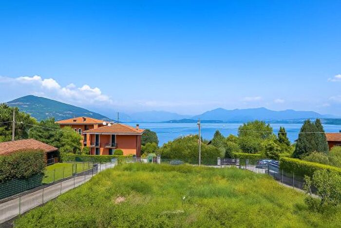 Casa monolocale in vendita in Via Alberto, Ranco