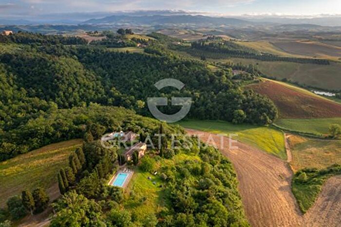 Casa con 6 locali in vendita in Podere Pieve, Volterra