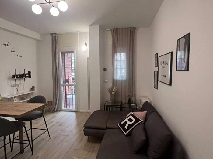 Appartamento bilocale in affitto in Argonne Corsica, Milano