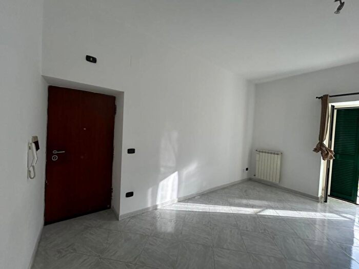 Appartamento trilocale in affitto in Corso Nicola Terracciano, Anfiteatro, Pozzuoli
