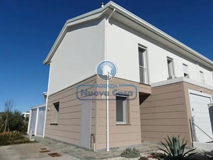 Casa con 5 locali in vendita in Via Rita Montagnana, Ravenna