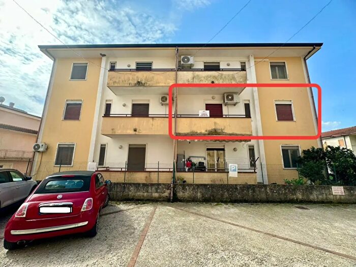 Appartamento quadrilocale in vendita in Via Nazionale, Salento