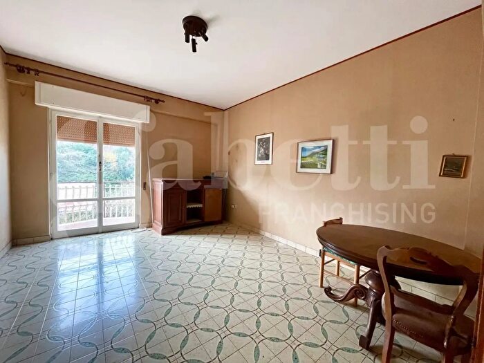 Appartamento trilocale in vendita in Via Togliatti Snc, Orte