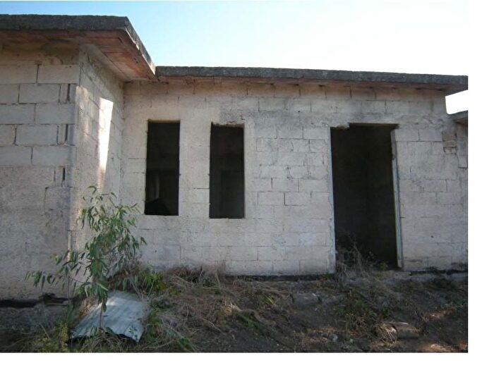 Casa con 6 locali in vendita in Via degli Ippocastani, Ardea