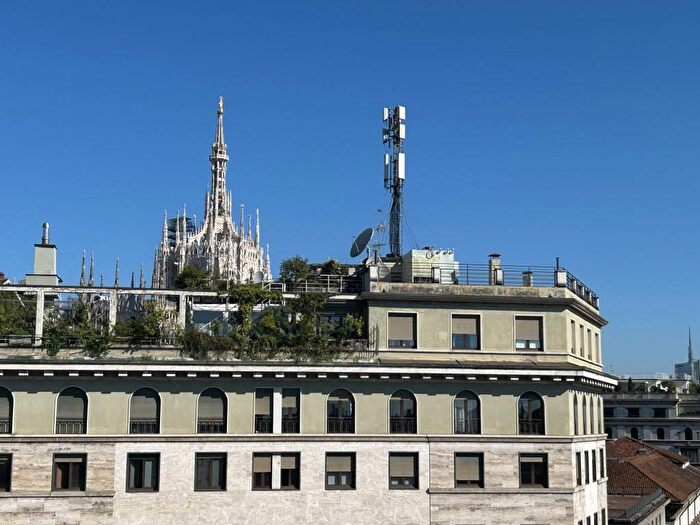 Appartamento bilocale in affitto in Via Larga, Missori, Milano
