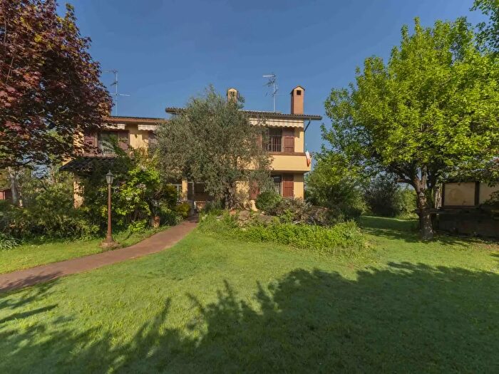Casa con 5 locali in vendita in Via Saletto, Bentivoglio
