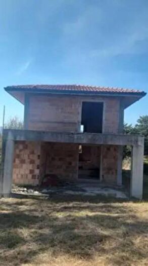 Casa bilocale in vendita in Via Quercia Tribuzio, Rocchetta A Volturno