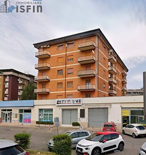 Appartamento con 5 locali in affitto in Via Kennedy, Roges, Rende