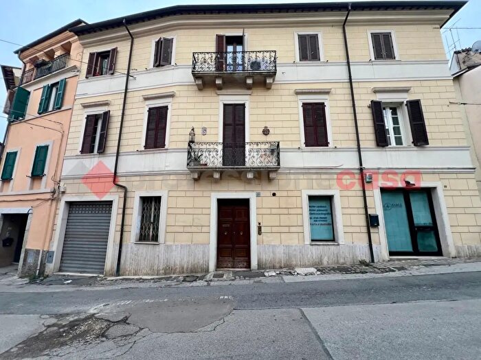 Appartamento trilocale in vendita in Via Tancredi, Rieti