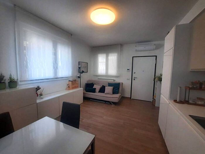 Appartamento bilocale in affitto in Via Eugenio Curiel, Segrate Centro, Segrate