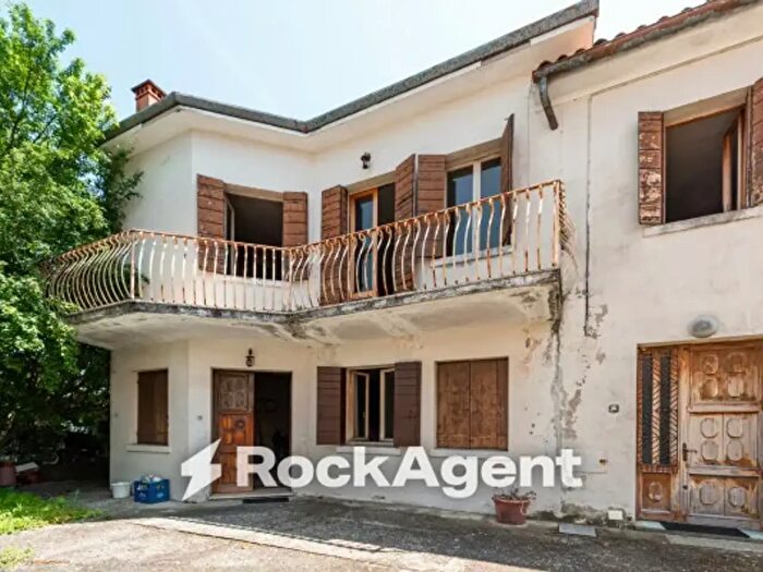 Casa con 6 locali in vendita in Via Vallegia, Galzignano Terme