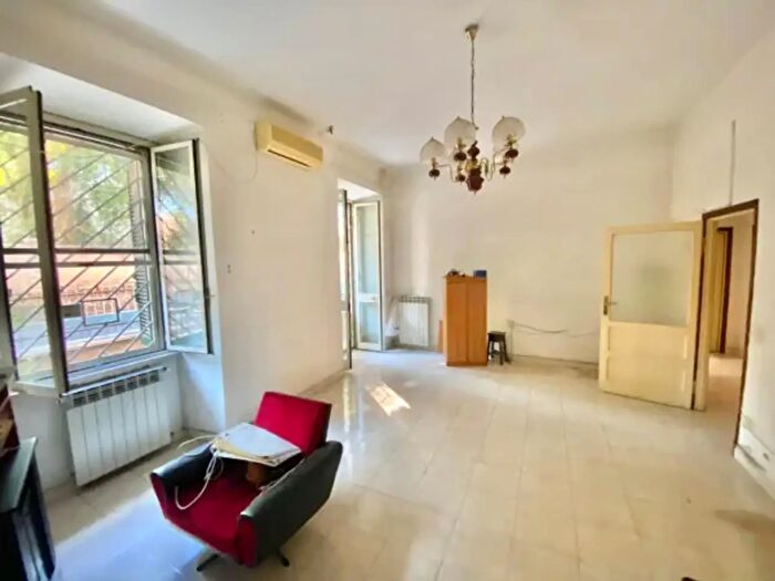 Appartamento trilocale in vendita in Via Villa Adriana, Tivoli