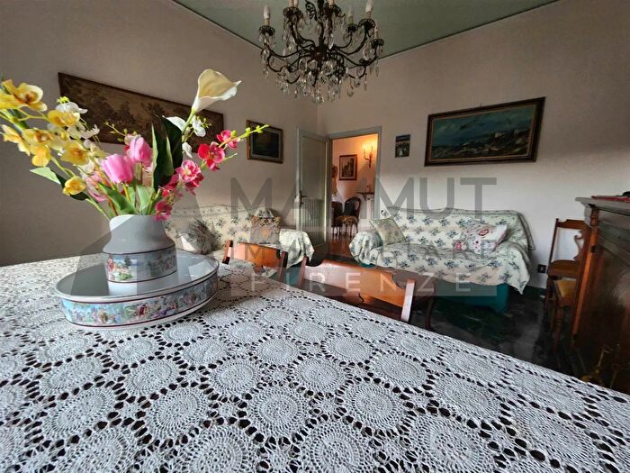 Appartamento quadrilocale in vendita in Impruneta