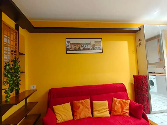 Appartamento monolocale in affitto in Via Aleardo Aleardi, Milano