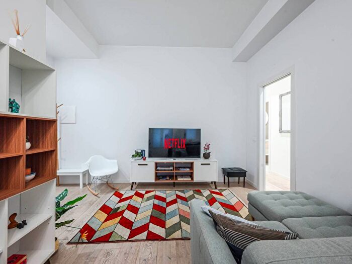 Appartamento trilocale in affitto in Viale Tunisia, Buenos Aires, Milano